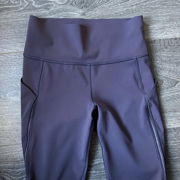 Lululemon high-rise crop leggings - Picture 3 of 8
